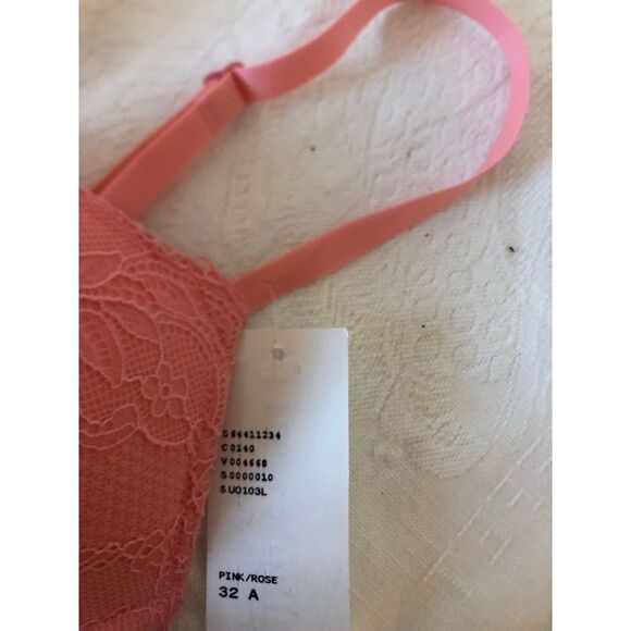 5/$25 SALE Brand New Urban Outfitters Out from Under Rosie Padded Plunge Bra - Picture 4 of 5